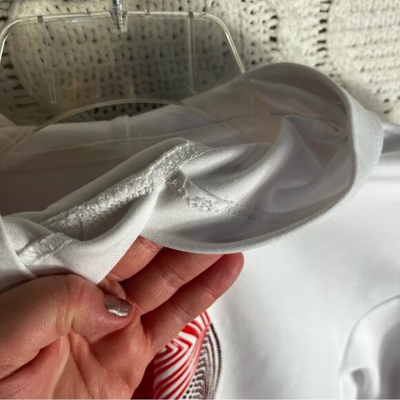 HEADS OR TAILS | White & Red Rhinestone Skull & Crossbones Hoodie | Men's S - Picture 10 of 10